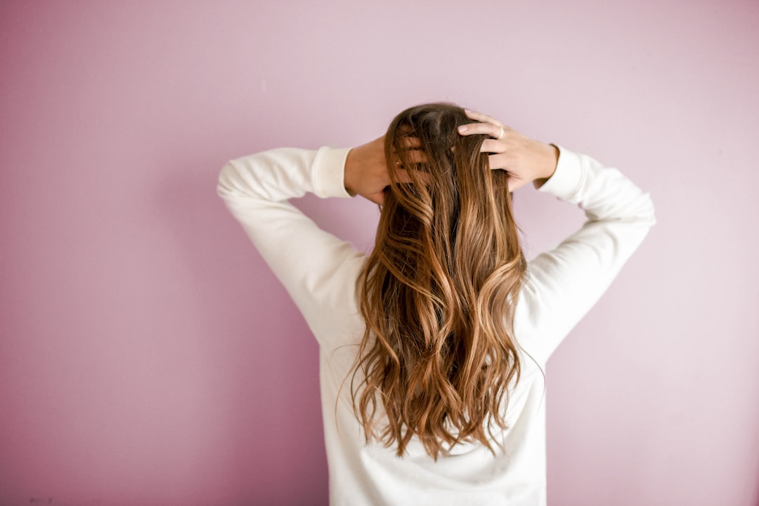 Oczyszczaj i pielęgnuj swoje włosy dzięki szamponom leczniczym