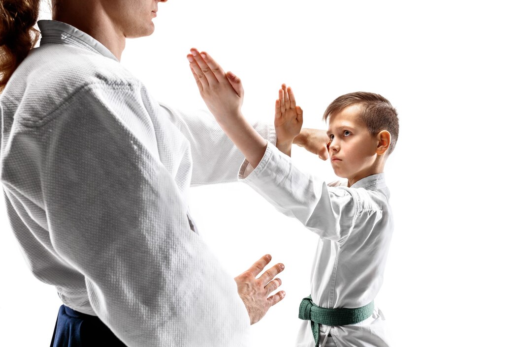 Jak treningi Aikido wpływają na rozwój fizyczny i umysłowy dziecka